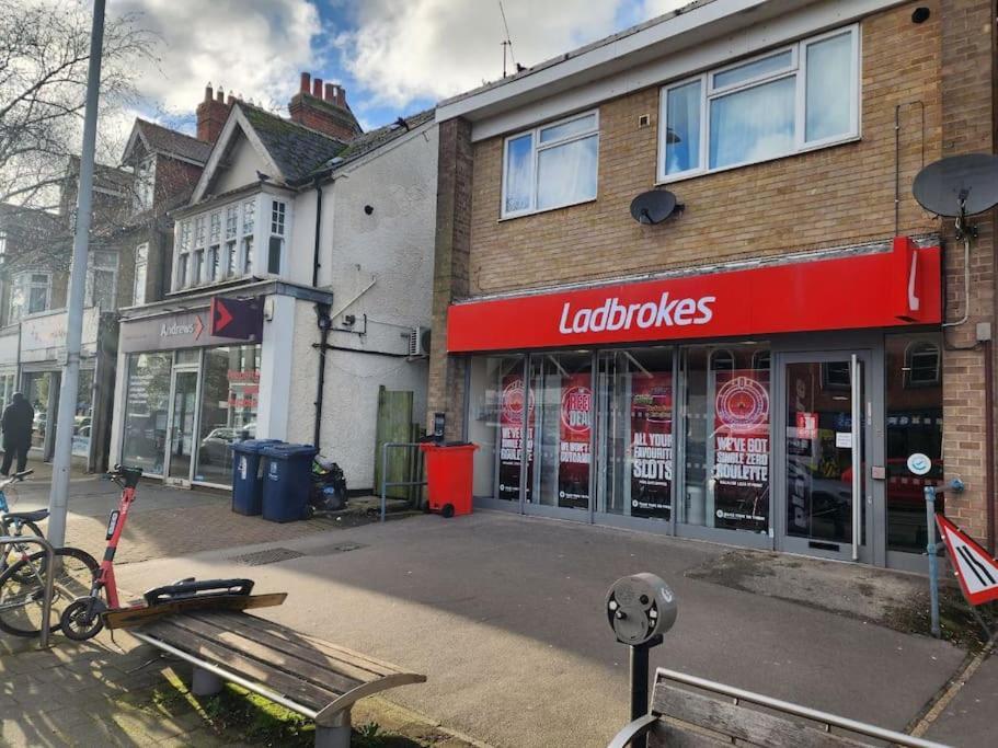 Charming New 2Br Detached House-Central Headington- Wi-Fi, Netflix, Top Location Oxford Eksteriør billede